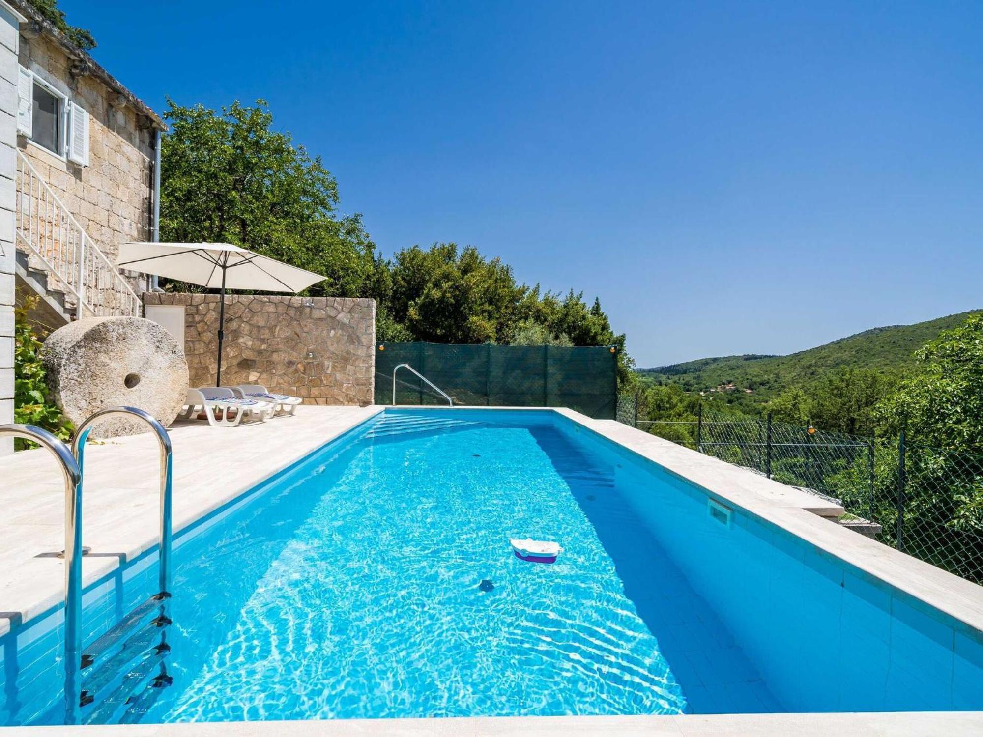 House Ko An-Four Bedroom Villa With Terrace And Swimming Pool Gruda Exteriér fotografie
