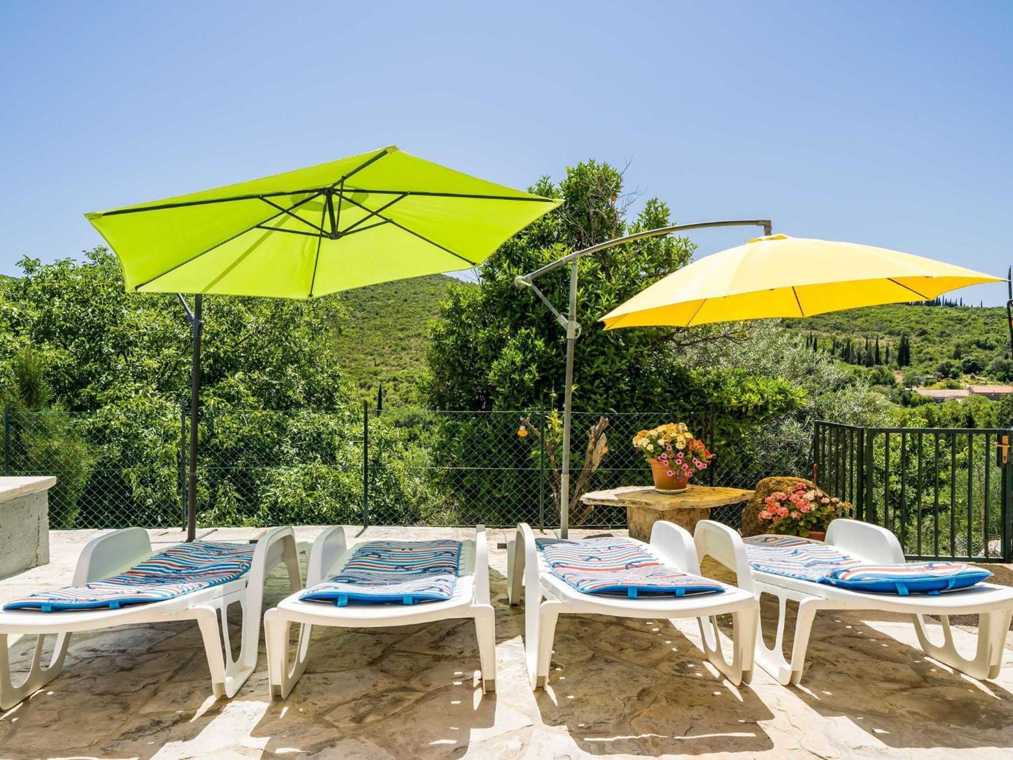 House Ko An-Four Bedroom Villa With Terrace And Swimming Pool Gruda Exteriér fotografie